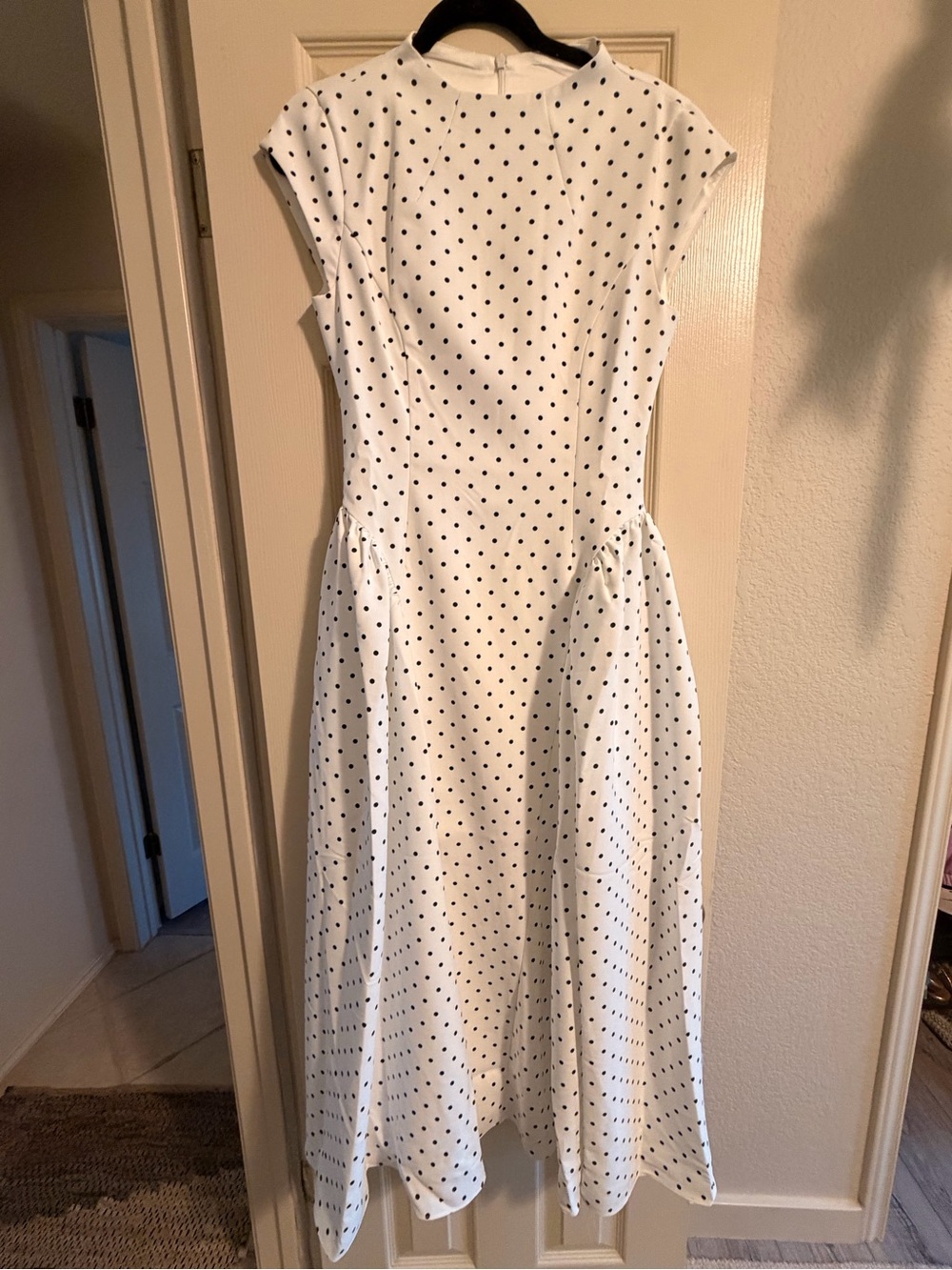 Odd Muse White Black Polka Dot Cap Sleeve Gathered Waist Midi Dress Size Medium